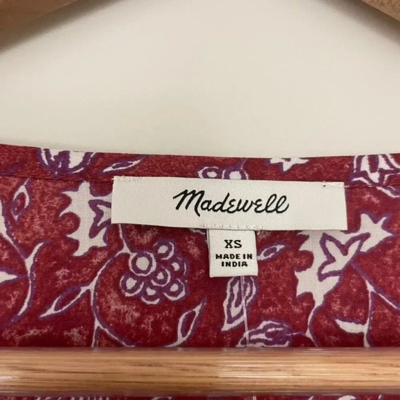 Madewell V Neck Puff Sleeve Top in Batik Vine Weathered Brick Size XS - Picture 3 of 5